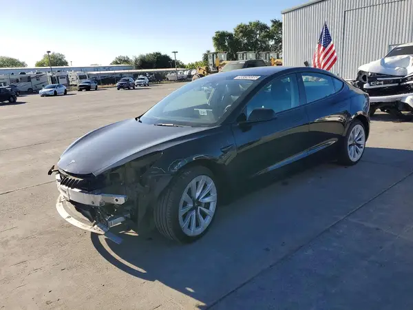 5YJ3E1EA3NF188298 2022 TESLA MODEL 3 - Image 1