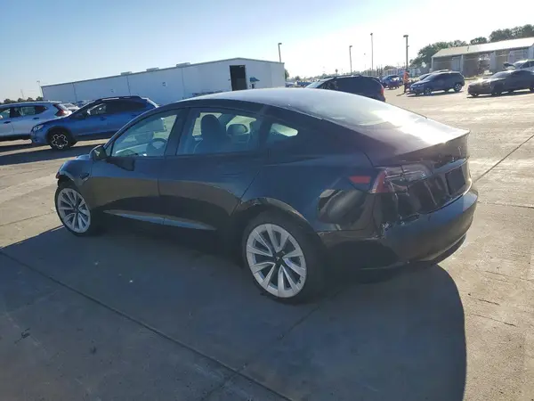 5YJ3E1EA3NF188298 2022 TESLA MODEL 3 - Image 2