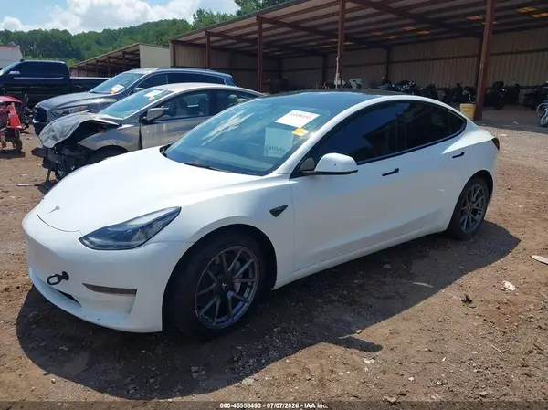 5YJ3E1EA3NF207836 2022 TESLA MODEL 3 - Image 2