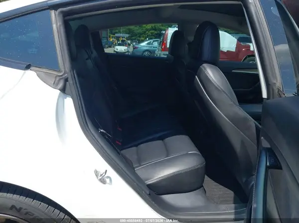 5YJ3E1EA3NF207836 2022 TESLA MODEL 3 - Image 8