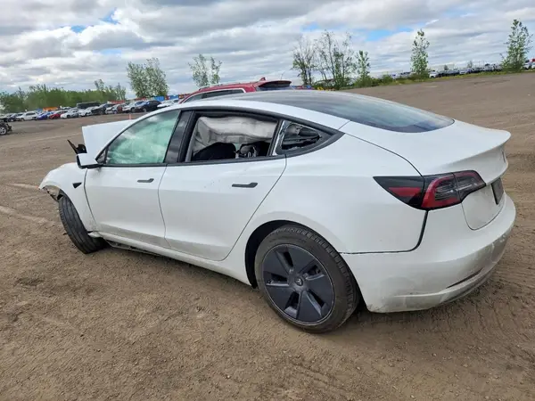5YJ3E1EA3NF249164 2022 TESLA MODEL 3 - Image 2