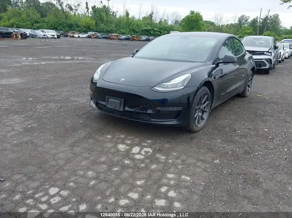 5YJ3E1EA3NF258138 2022 TESLA MODEL 3 - Image 2