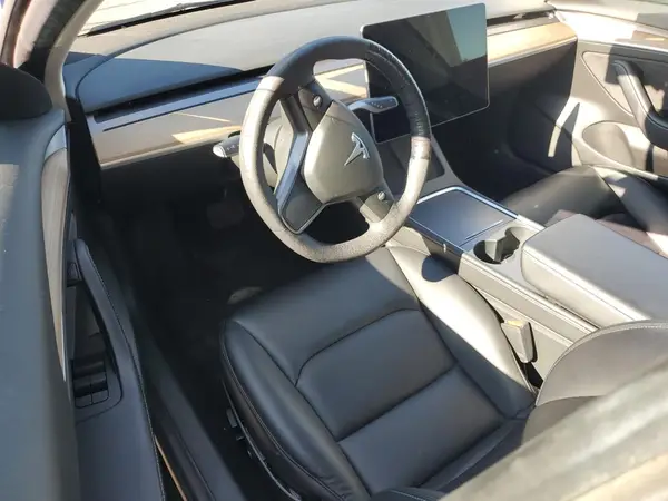 5YJ3E1EA3NF286019 2022 TESLA MODEL 3 - Image 8