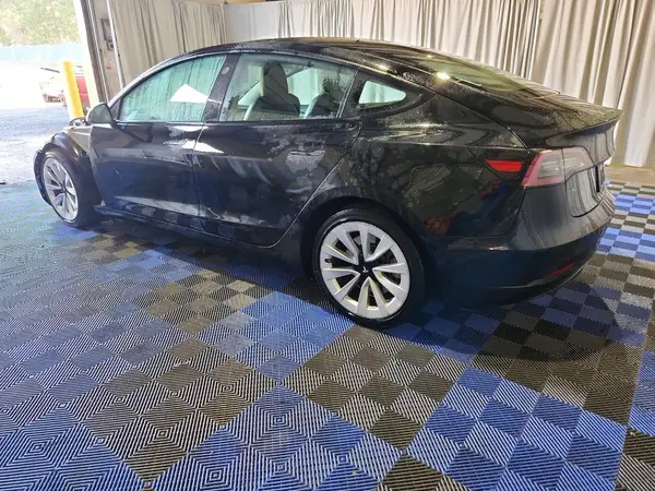 5YJ3E1EA3NF287039 2022 TESLA MODEL 3 - Image 2