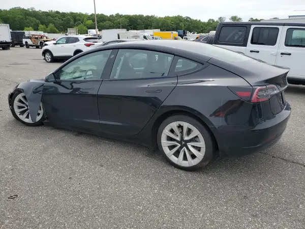 5YJ3E1EA3NF287431 2022 TESLA MODEL 3 - Image 2