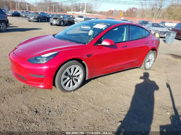 5YJ3E1EA3NF288336 2022 TESLA MODEL 3 - Image 2