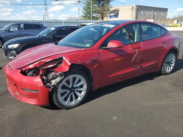 5YJ3E1EA3NF288370 2022 TESLA MODEL 3 - Image 1
