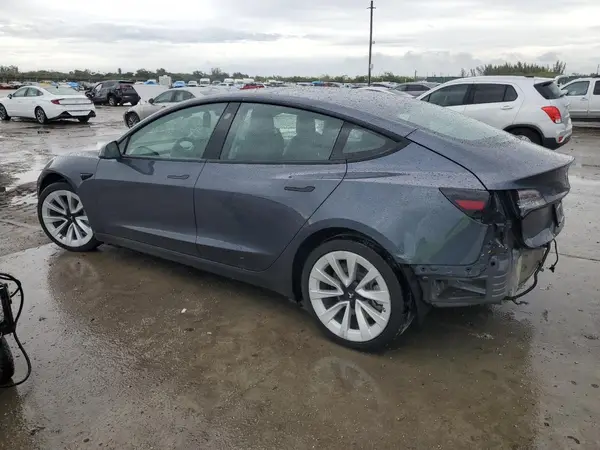 5YJ3E1EA3NF289065 2022 TESLA MODEL 3 - Image 2