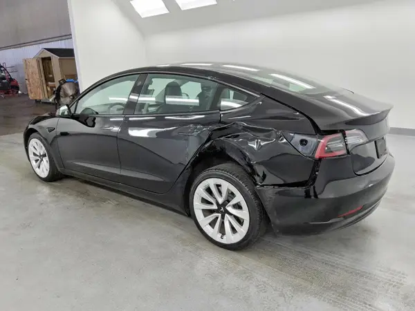 5YJ3E1EA3NF289695 2022 TESLA MODEL 3 - Image 2