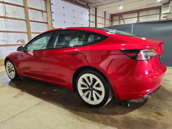 5YJ3E1EA3NF290751 2022 TESLA MODEL 3 - Image 2