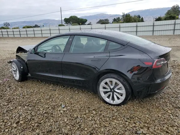 5YJ3E1EA3NF291396 2022 TESLA MODEL 3 - Image 2