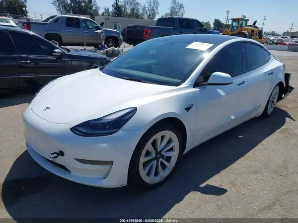 5YJ3E1EA3NF294282 2022 TESLA MODEL 3 - Image 2