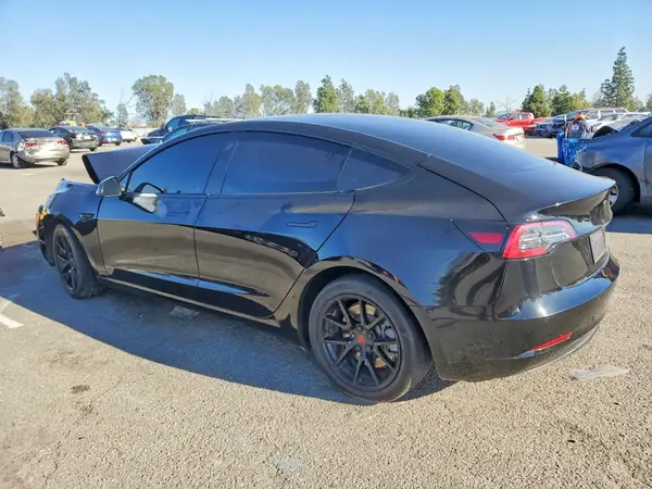 5YJ3E1EA3NF295478 2022 TESLA MODEL 3 - Image 2
