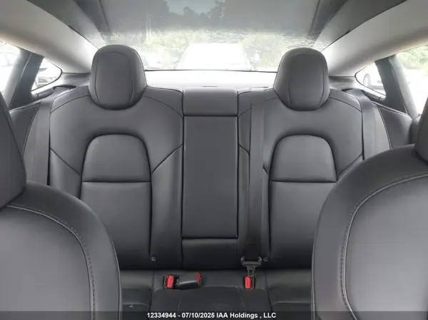 5YJ3E1EA3NF306057 2022 TESLA MODEL 3 - Image 8