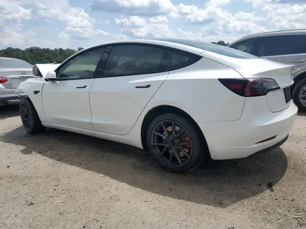 5YJ3E1EA3NF311016 2022 TESLA MODEL 3 - Image 2