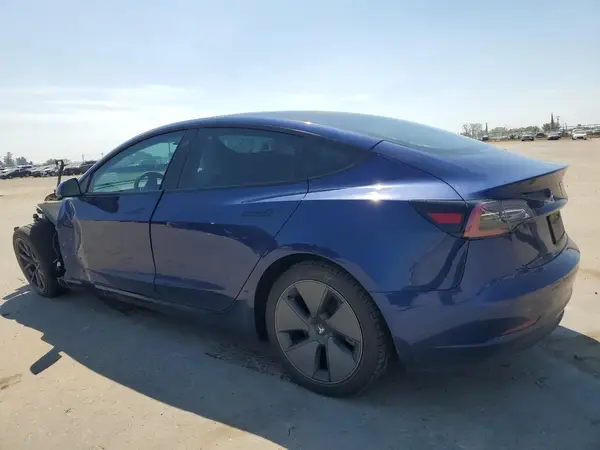 5YJ3E1EA3NF311758 2022 TESLA MODEL 3 - Image 2