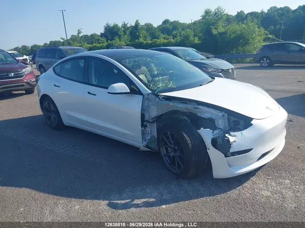 5YJ3E1EA3NF312800 2022 TESLA MODEL 3 - Image 1