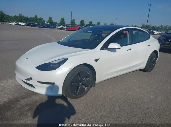 5YJ3E1EA3NF312800 2022 TESLA MODEL 3 - Image 2