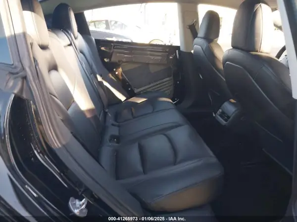 5YJ3E1EA3NF320248 2022 TESLA MODEL 3 - Image 8
