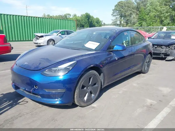 5YJ3E1EA3NF322792 2022 TESLA MODEL 3 - Image 2