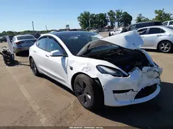 5YJ3E1EA3NF323280 2022 TESLA MODEL 3
