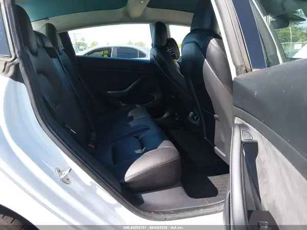 5YJ3E1EA3NF323280 2022 TESLA MODEL 3 - Image 8