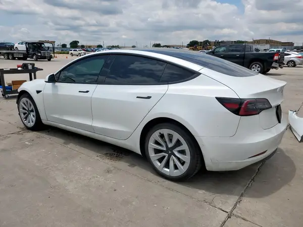 5YJ3E1EA3NF327216 2022 TESLA MODEL 3 - Image 2