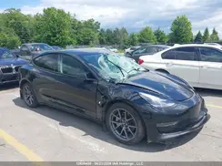 5YJ3E1EA3NF334165 2022 TESLA MODEL 3