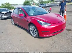 5YJ3E1EA3NF335851 2022 TESLA MODEL 3