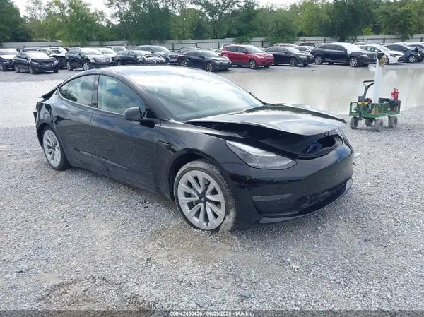 5YJ3E1EA3NF336255 2022 TESLA MODEL 3 - Image 1