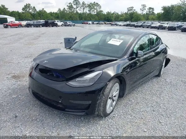 5YJ3E1EA3NF336255 2022 TESLA MODEL 3 - Image 2