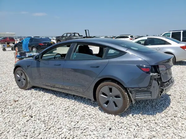 5YJ3E1EA3NF341939 2022 TESLA MODEL 3 - Image 2