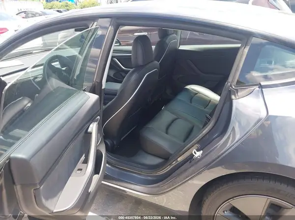 5YJ3E1EA3NF343965 2022 TESLA MODEL 3 - Image 8