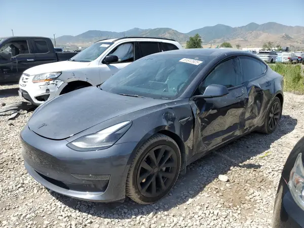 5YJ3E1EA3NF348924 2022 TESLA MODEL 3 - Image 1