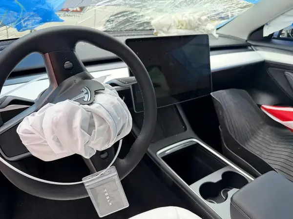 5YJ3E1EA3NF351158 2022 TESLA MODEL 3 - Image 8