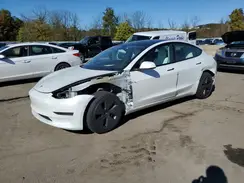 5YJ3E1EA3NF354710 2022 TESLA MODEL 3