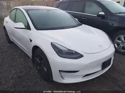 5YJ3E1EA3NF355582 2022 TESLA MODEL 3