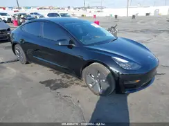 5YJ3E1EA3NF358370 2022 TESLA MODEL 3