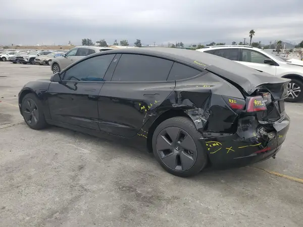 5YJ3E1EA3NF359695 2022 TESLA MODEL 3 - Image 2