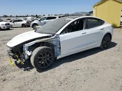 5YJ3E1EA3NF361589 2022 TESLA MODEL 3