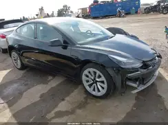5YJ3E1EA3NF368543 2022 TESLA MODEL 3