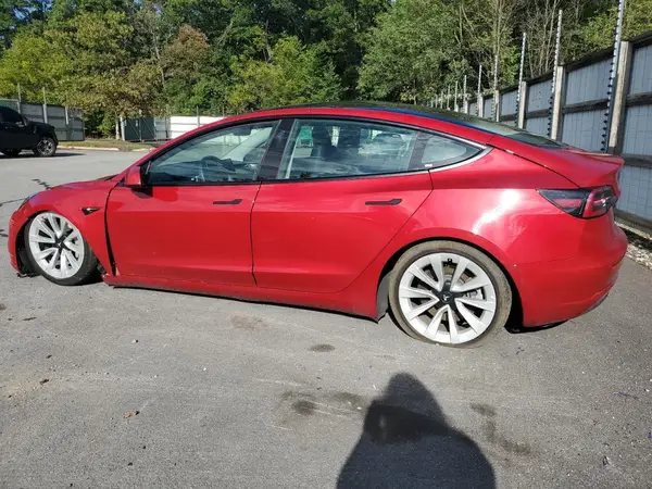 5YJ3E1EA3NF368638 2022 TESLA MODEL 3 - Image 2