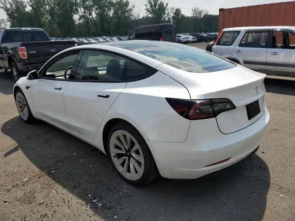 5YJ3E1EA3NF369224 2022 TESLA MODEL 3 - Image 2