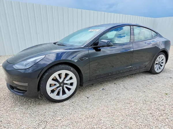 5YJ3E1EA3NF369305 2022 TESLA MODEL 3 - Image 1