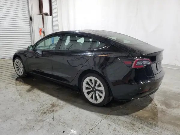 5YJ3E1EA3NF370924 2022 TESLA MODEL 3 - Image 2