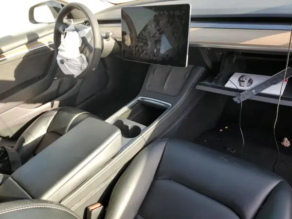 5YJ3E1EA3NF372074 2022 TESLA MODEL 3 - Image 8