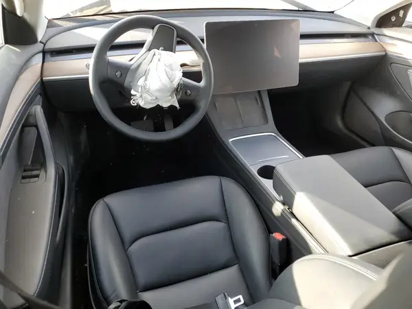 5YJ3E1EA3PF394790 2023 TESLA MODEL 3 - Image 8