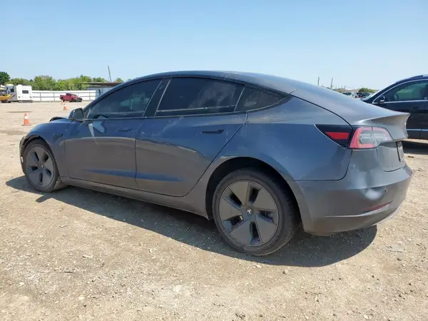 5YJ3E1EA3PF394837 2023 TESLA MODEL 3 - Image 2