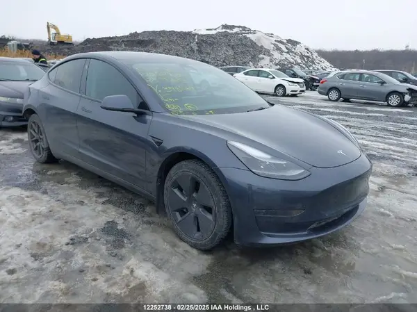 5YJ3E1EA3PF398564 2023 TESLA MODEL 3 - Image 1