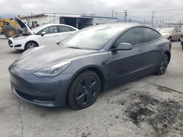 5YJ3E1EA3PF404279 2023 TESLA MODEL 3 - Image 1